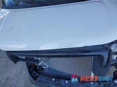 Zdjęcie 11 z 13 samochodu: 2024 GMC SAVANA G2500 VIN:1GTW7AF72R1180069 - miniatura