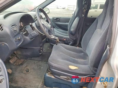 Zdjęcie 7 z 13 samochodu: 2002 DODGE GRAND CARAVAN SPORT VIN:1B4GP44332B689171 - miniatura