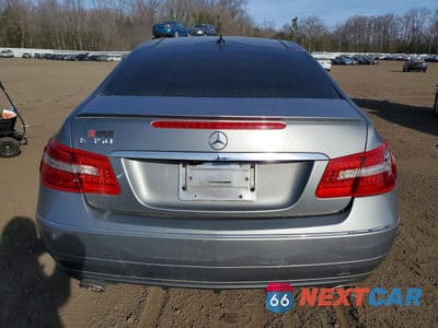 Zdjęcie 6 z 12 samochodu: 2012 MERCEDES-BENZ E 350 VIN:WDDKJ5KB4CF132980 - miniatura