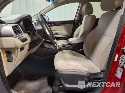 Zdjęcie 7 z 13 samochodu: 2017 KIA SORENTO LX VIN:5XYPGDA54HG209923 - miniatura