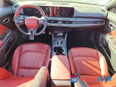 Zdjęcie 8 z 13 samochodu: 2025 KIA K4 GT-LINE TURBO VIN:3KPFW4DC2SE099984 - miniatura