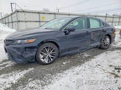 2021 TOYOTA CAMRY SE 4T1G11AK5MU463375 - główne zdjęcie licytacji z USA - miniatura
