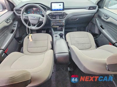 Zdjęcie 8 z 12 samochodu: 2022 FORD ESCAPE SE VIN:1FMCU9G64NUA72590 - miniatura