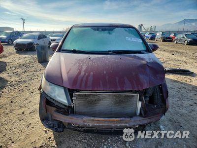 Piąte zdjęcie samochodu w środku: 2016 HONDA ODYSSEY EXL VIN:5FNRL5H6XGB093741 - miniatura