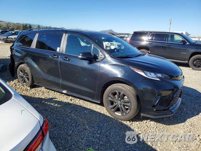 Czwarte zdjęcie samochodu z boku: 2025 TOYOTA SIENNA XSE VIN:5TDCSKFC5SS180774 - miniatura