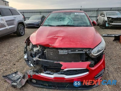 Piąte zdjęcie samochodu w środku: 2020 KIA FORTE VIN:3KPF24AD7LE246486 - miniatura