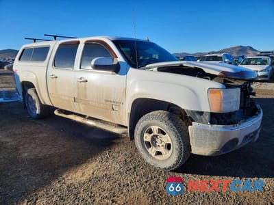 Czwarte zdjęcie samochodu z boku: 2008 GMC SIERRA K1500 VIN:3GTEK13368G232976 - miniatura