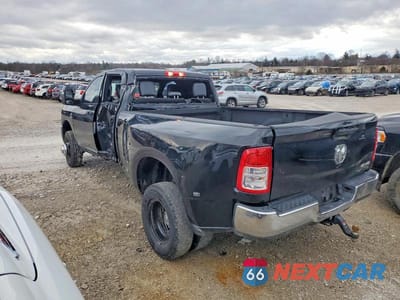 Drugie zdjęcie samochodu z przodu: 2024 RAM 3500 TRADESMAN VIN:3C63RRGL7RG222042 - miniatura