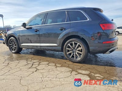 Drugie zdjęcie samochodu z przodu: 2017 AUDI Q7 PREMIUM PLUS VIN:WA1LAAF7XHD041397 - miniatura