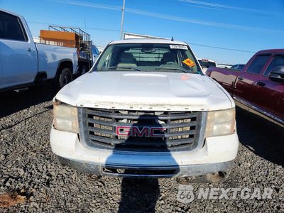 Piąte zdjęcie samochodu w środku: 2008 GMC SIERRA FLATBED TRUCK VIN:1GTHK33618F141411 - miniatura