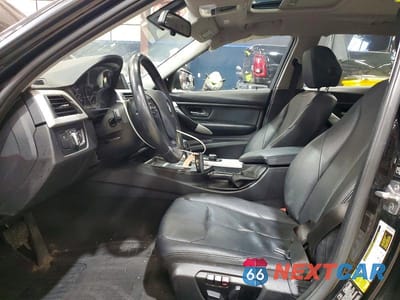 Zdjęcie 7 z 13 samochodu: 2013 BMW 320 I XDRIVE VIN:WBA3C3C59DF979708 - miniatura