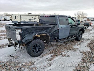 Trzecie zdjęcie samochodu z tyłu: 2021 CHEVROLET SILVERADO K3500 HIGH COUNTRY VIN:1GC4YVEYXMF143613 - miniatura