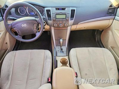 Zdjęcie 8 z 12 samochodu: 2010 HYUNDAI SONATA GLS VIN:5NPET4AC7AH589386 - miniatura