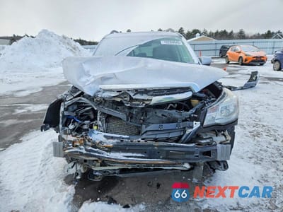 Piąte zdjęcie samochodu w środku: 2017 SUBARU FORESTER 2.5I PREMIUM VIN:JF2SJAEC0HH497936 - miniatura