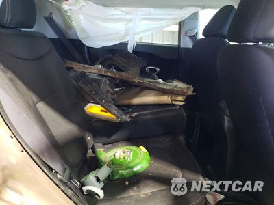 Zdjęcie 11 z 13 samochodu: 2016 KIA SOUL VIN:KNDJN2A20G7243987 - miniatura