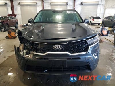 Piąte zdjęcie samochodu w środku: 2021 KIA SORENTO LX VIN:5XYRGDLC8MG002630 - miniatura