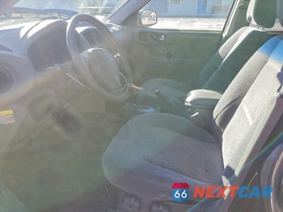 Zdjęcie 7 z 12 samochodu: 2004 HYUNDAI SANTA FE GL VIN:KM8SB12B44U686478 - miniatura