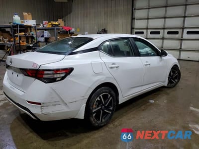 Trzecie zdjęcie samochodu z tyłu: 2025 NISSAN SENTRA SV VIN:3N1AB8CV1SY327216 - miniatura