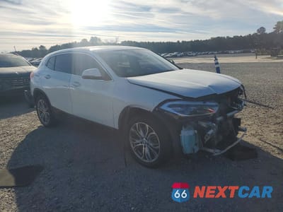 Czwarte zdjęcie samochodu z boku: 2020 BMW X2 XDRIVE28I VIN:WBXYJ1C00L5R25888 - miniatura