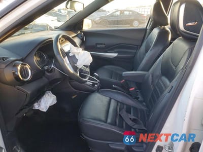 Zdjęcie 7 z 14 samochodu: 2020 NISSAN KICKS SR VIN:3N1CP5DV2LL484968 - miniatura