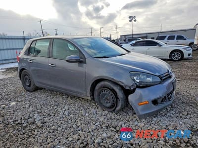 Czwarte zdjęcie samochodu z boku: 2010 VOLKSWAGEN GOLF VIN:WVWDA7AJ6AW097556 - miniatura