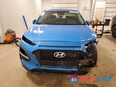 Piąte zdjęcie samochodu w środku: 2019 HYUNDAI KONA SE VIN:KM8K1CAAXKU349124 - miniatura