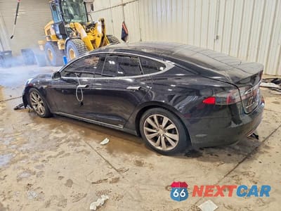 Drugie zdjęcie samochodu z przodu: 2016 TESLA MODEL S VIN:5YJSA1E23GF122837 - miniatura