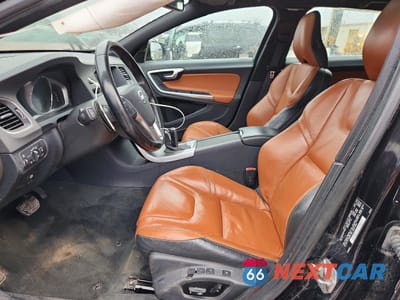 Zdjęcie 7 z 14 samochodu: 2015 VOLVO V60 PREMIER VIN:YV126MEB0F1188931 - miniatura