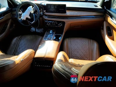 Zdjęcie 8 z 14 samochodu: 2023 INFINITI QX60 AUTOGRAPH VIN:5N1DL1HU9PC360880 - miniatura