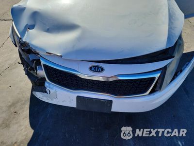 Zdjęcie 11 z 13 samochodu: 2013 KIA OPTIMA LX VIN:KNAGM4A78D5385786 - miniatura