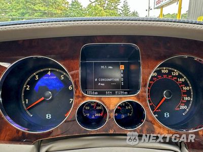 Zdjęcie 8 z 10 samochodu: 2008 BENTLEY CONTINENTAL FLYING SPUR VIN:SCBBR93W98C055885 - miniatura