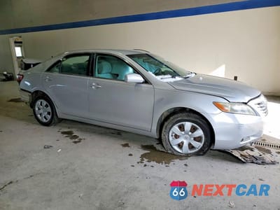 Czwarte zdjęcie samochodu z boku: 2009 TOYOTA CAMRY BASE VIN:4T1BE46K09U364849 - miniatura