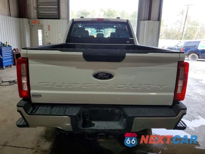 Zdjęcie 6 z 12 samochodu: 2023 FORD F250 SUPER DUTY SUPER DUTY VIN:1FT7W2BT5PEE05543 - miniatura