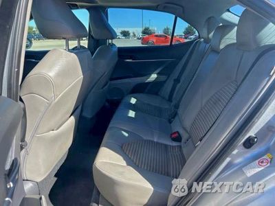 Zdjęcie 6 z 12 samochodu: 2019 TOYOTA CAMRY L VIN:4T1B11HK0KU274551 - miniatura