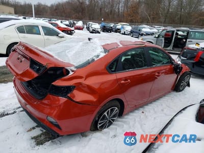 Trzecie zdjęcie samochodu z tyłu: 2024 KIA FORTE LX VIN:3KPF24AD4RE727238 - miniatura