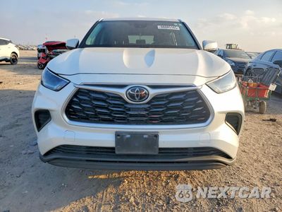 Piąte zdjęcie samochodu w środku: 2021 TOYOTA HIGHLANDER L VIN:5TDCZRAH9MS521880 - miniatura
