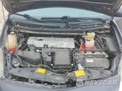 Zdjęcie 11 z 13 samochodu: 2014 TOYOTA PRIUS VIN:JTDKN3DUXE1850504 - miniatura