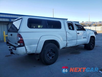 Trzecie zdjęcie samochodu z tyłu: 2013 TOYOTA TACOMA VIN:5TFUU4EN7DX077396 - miniatura