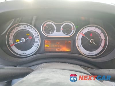 Zdjęcie 9 z 12 samochodu: 2014 FIAT 500L LOUNGE VIN:ZFBCFACH7EZ007908 - miniatura