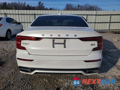 Zdjęcie 6 z 12 samochodu: 2022 VOLVO S60 B5 MOMENTUM VIN:7JRL12FZ9NG154167 - miniatura