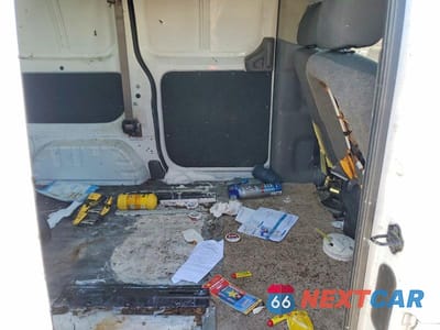 Zdjęcie 10 z 12 samochodu: 2016 NISSAN NV200 2.5S VIN:3N6CM0KN1GK698547 - miniatura