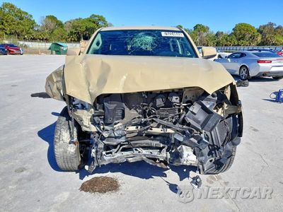 Piąte zdjęcie samochodu w środku: 2016 TOYOTA TACOMA SR5 V6 VIN:5TFAZ5CN1GX009340 - miniatura