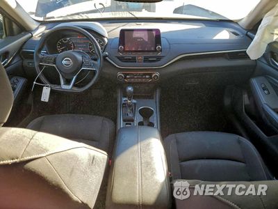 Zdjęcie 8 z 12 samochodu: 2019 NISSAN ALTIMA SV VIN:1N4BL4DV4KC234257 - miniatura