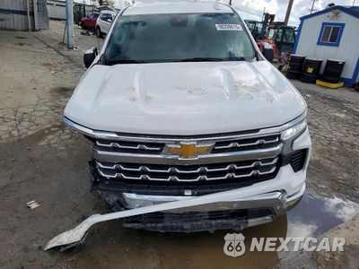 Piąte zdjęcie samochodu w środku: 2023 CHEVROLET SILVERADO C1500 LTZ VIN:2GCPAEED4P1105627 - miniatura