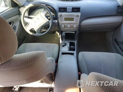 Zdjęcie 8 z 12 samochodu: 2010 TOYOTA CAMRY BASE VIN:4T4BF3EK0AR077143 - miniatura