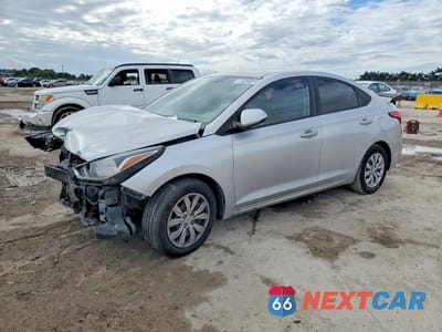 2020 HYUNDAI ACCENT SE 3KPC24A62LE104194 - główne zdjęcie licytacji z USA - miniatura