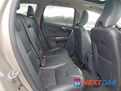 Zdjęcie 11 z 13 samochodu: 2015 VOLVO XC60 T6 PREMIER VIN:YV4902RK6F2660223 - miniatura