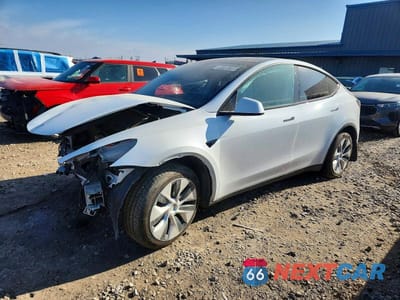 2021 TESLA MODEL Y 5YJYGDEE2MF297418 - główne zdjęcie licytacji z USA - miniatura
