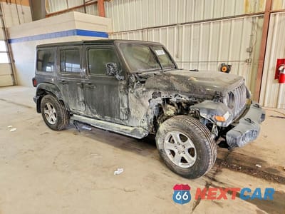 Czwarte zdjęcie samochodu z boku: 2019 JEEP WRANGLER UNLIMITED SPORT VIN:1C4HJXDGXKW641432 - miniatura