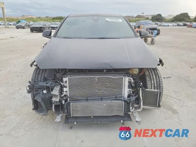 Piąte zdjęcie samochodu w środku: 2020 BMW M235XI VIN:WBA13AL02L7F78822 - miniatura